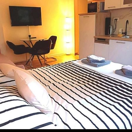 Studio Apartman Jordanovac Rebro, 300 M Od Bolnice Rebro Zagreb Exteriör bild
